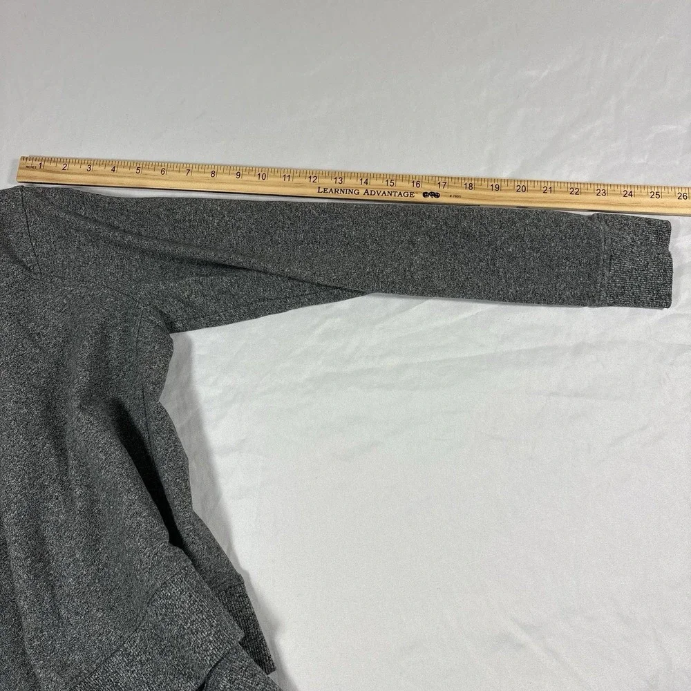 Lululemon Crewneck Pullover Sweater Womens Size‎ 4 Heather Gray Gym Workout - Picture 8 of 9
